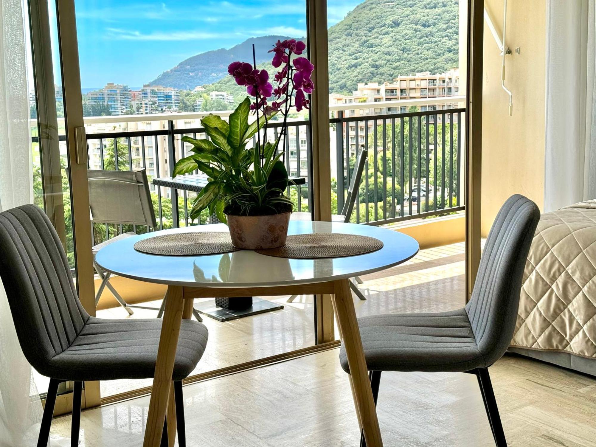 My Resid Appart Cannes Marina Vue Mer Мандельє-ла-Напуль Екстер'єр фото